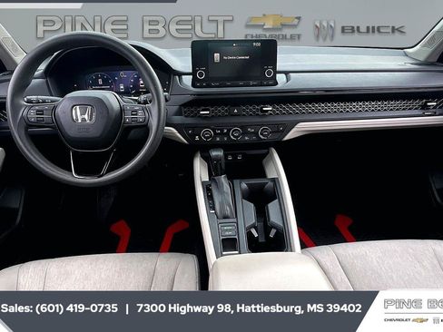 Used 2023 Honda Accord EX image 15