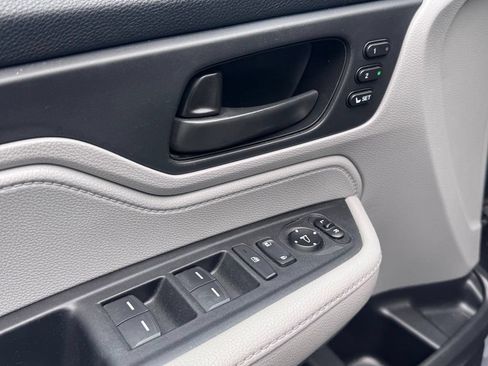 Used 2019 Honda Odyssey EX-L image 12