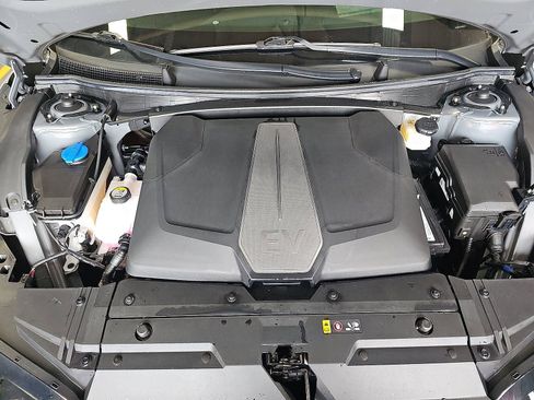 Certified 2024 Kia EV6 GT AWD/4WD image 18