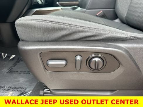 Used 2021 Chevrolet Silverado 1500 LT Trail Boss w/ Bed Protection Package AWD/4WD image 22