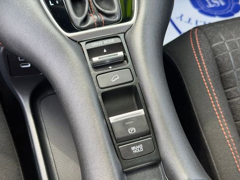 Used 2024 Honda HR-V Sport image 23