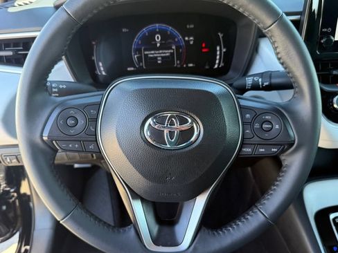 Used 2026 Toyota Corolla SE FWD image 14