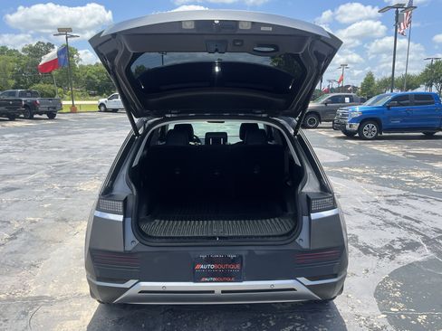 Used 2022 Hyundai Ioniq 5 SEL RWD image 12