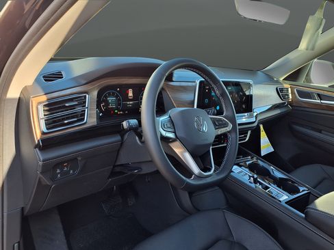 New 2026 Volkswagen Atlas SE AWD/4WD image 10