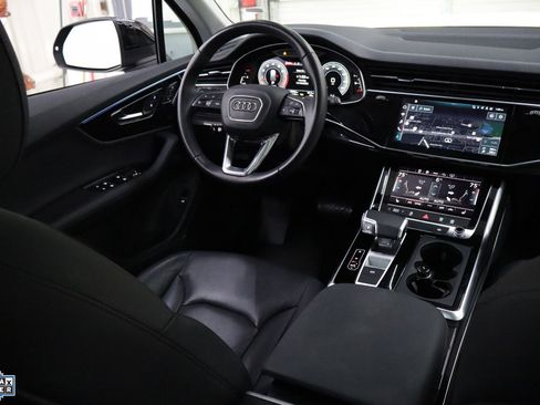 Used 2024 Audi Q7 3.0T Premium Plus image 32