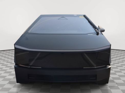 Used 2025 Tesla Cybertruck AWD Crew Cab image 11
