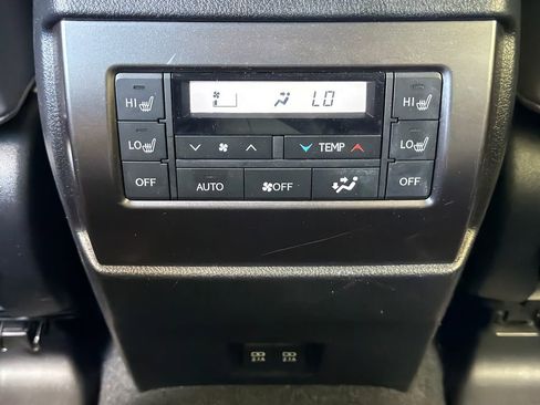 Used 2023 Lexus GX 460 460 w/ Black Line Special Edition image 11