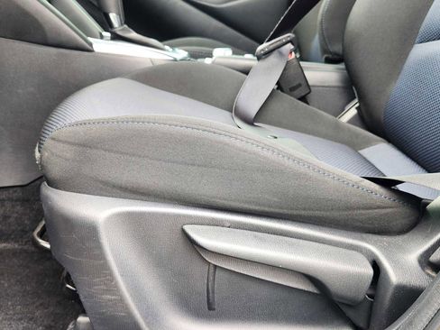 Used 2020 Toyota Yaris LE image 24