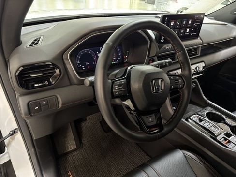 Used 2026 Honda Passport TrailSport Elite image 7