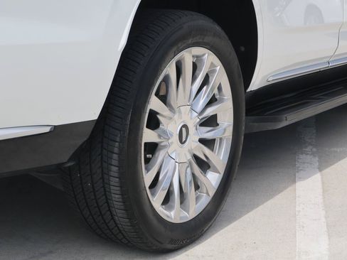 Certified 2024 Cadillac Escalade Premium Luxury RWD image 12
