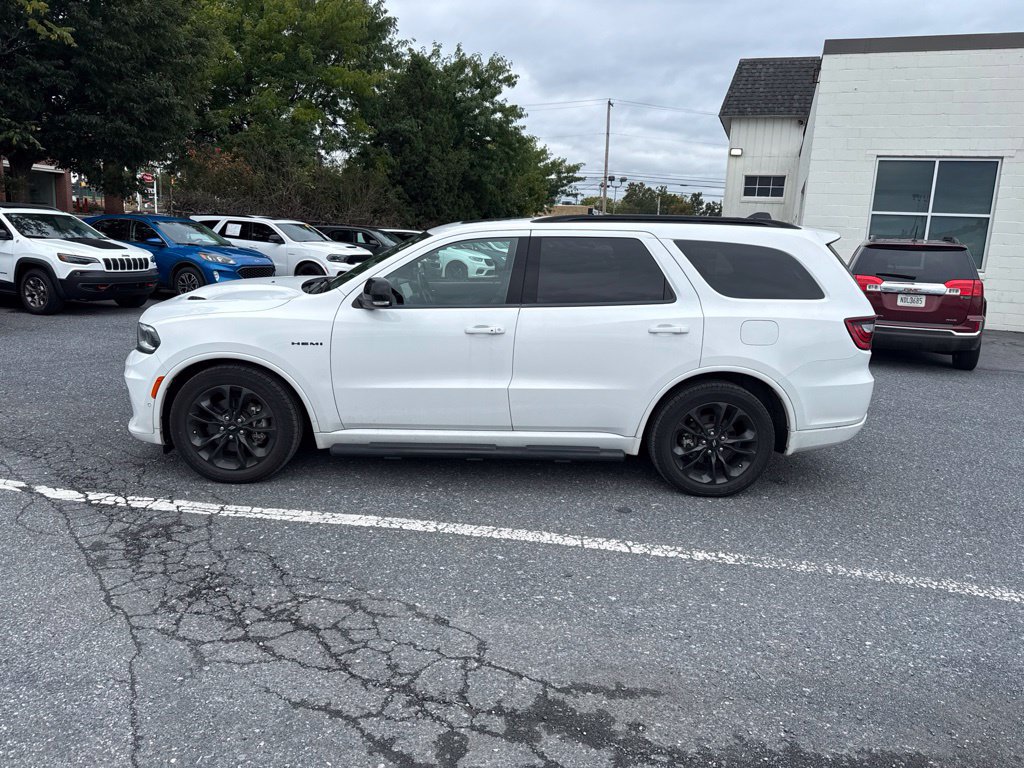 Used 2023 Dodge Durango R/T w/ Blacktop Package AWD/4WD image 2