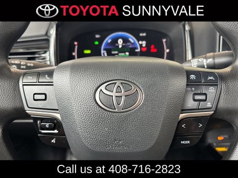 Used 2025 Toyota Camry LE FWD image 26