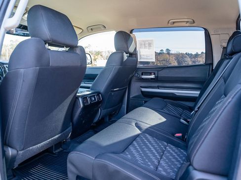 Used 2021 Toyota Tundra SR5 w/ Trail Edition image 18