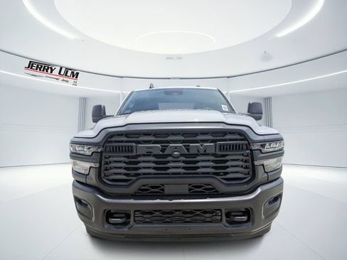 New 2026 RAM 2500 Tradesman AWD/4WD image 8