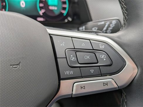 Certified 2025 Volkswagen Atlas Peak Edition SE image 29