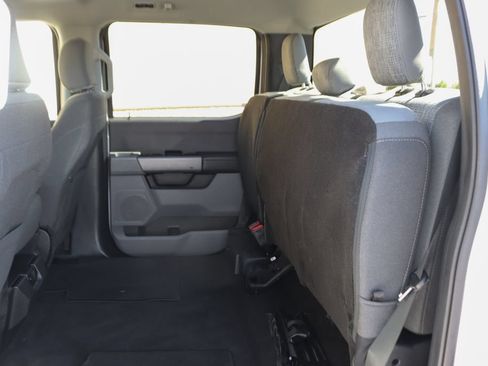 Used 2023 Ford F550 2WD Crew Cab Super Duty image 33
