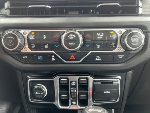 Used 2025 Jeep Wrangler Backcountry 4xe AWD/4WD image 55