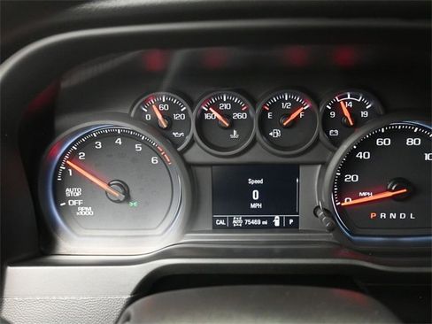 Used 2021 Chevrolet Silverado 1500 Custom image 15