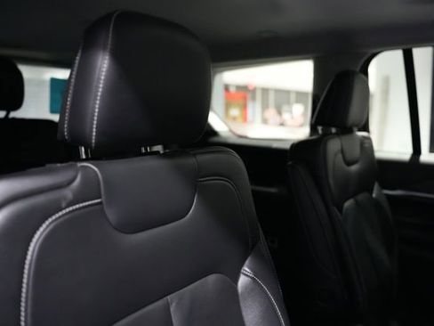 Used 2021 Jeep Grand Cherokee L Limited image 20