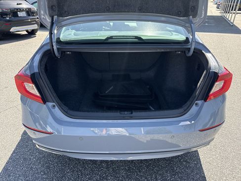Used 2022 Honda Accord Touring image 32
