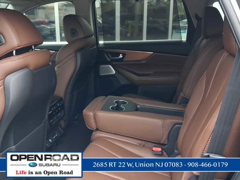 Used 2026 Acura MDX SH-AWD w/ Technology Package image 11