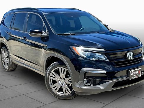 Used 2022 Honda Pilot Sport image 3