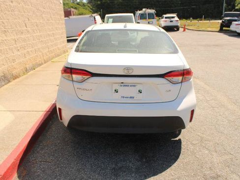 Used 2023 Toyota Corolla LE FWD image 6