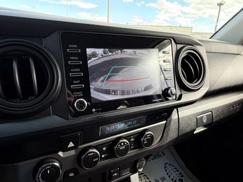 Used 2021 Toyota Tacoma SR AWD/4WD image 28