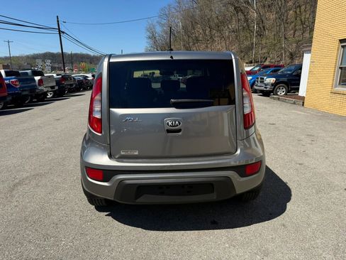 Used 2013 Kia Soul + image 8