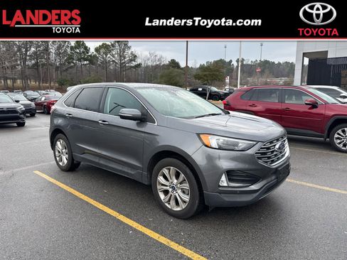 Used 2022 Ford Edge Titanium image 1