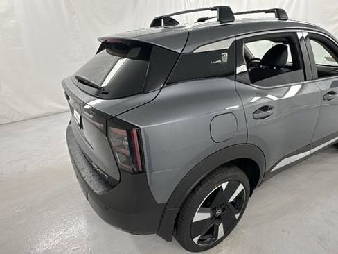 New 2026 Nissan Kicks SR w/ Cold Weather Package AWD/4WD image 3