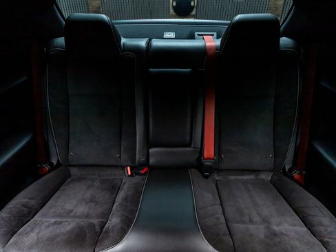 Used 2019 Dodge Challenger SRT Hellcat Redeye image 27