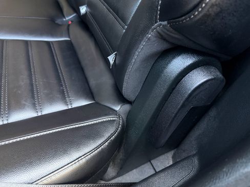 Used 2022 Ford Edge SEL image 18