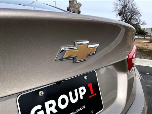 Used 2024 Chevrolet Malibu LT image 31