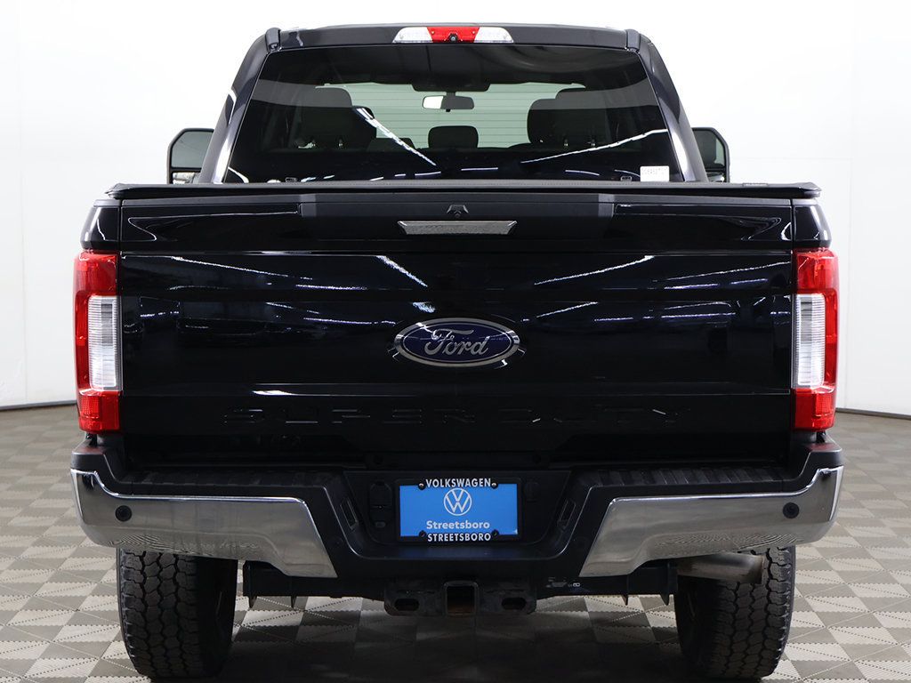 Used 2019 Ford F250 XLT w/ XLT Premium Package AWD/4WD image 10