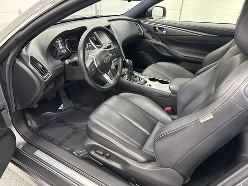 Used 2017 INFINITI Q60 2.0t w/ Moonroof Package AWD/4WD image 10