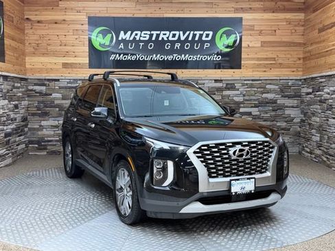 Used 2022 Hyundai Palisade SEL w/ 8P Bench Seat Package AWD/4WD image 2