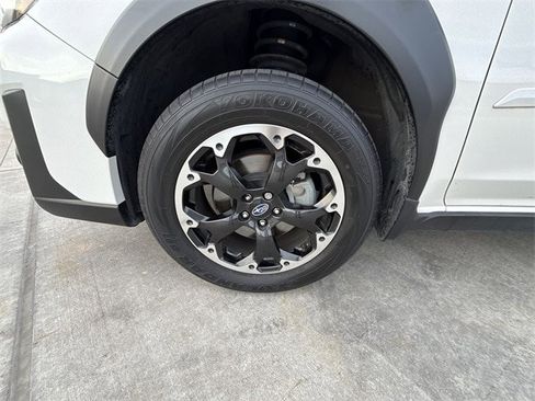 Certified 2021 Subaru Crosstrek 2.0i Premium w/ Popular Package #2 image 10