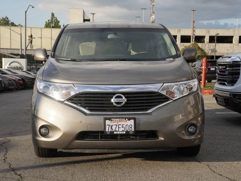 Used 2015 Nissan Quest SV image 6