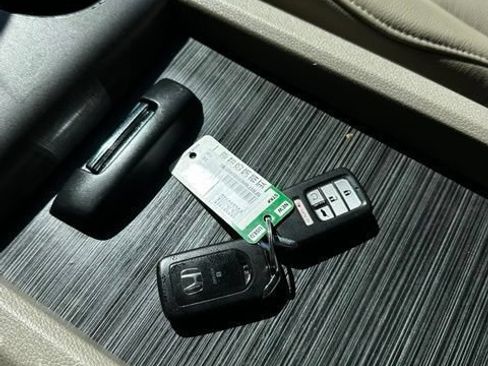 Used 2016 Honda Pilot EX-L image 38