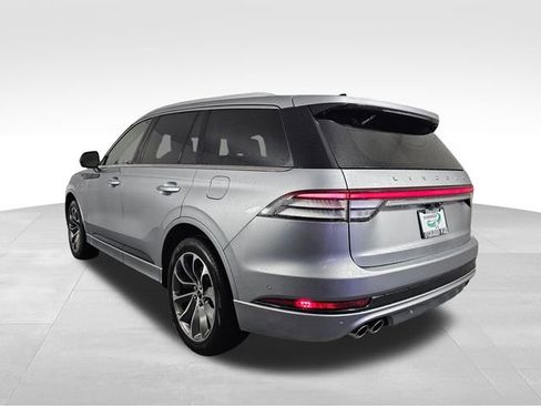 Used 2023 Lincoln Aviator Grand Touring w/ Equipment Group 301A image 5