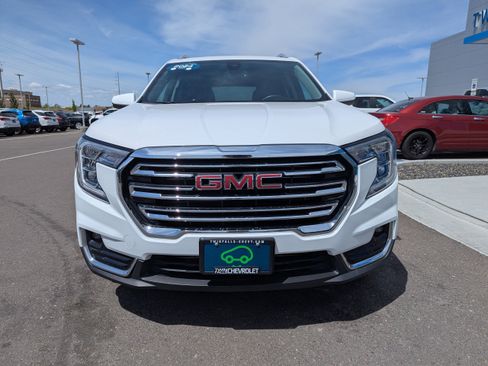 Certified 2024 GMC Terrain SLT AWD/4WD image 5