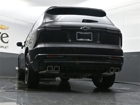 New 2026 Chevrolet Traverse RS w/ LPO, Floor Liner Package image 33