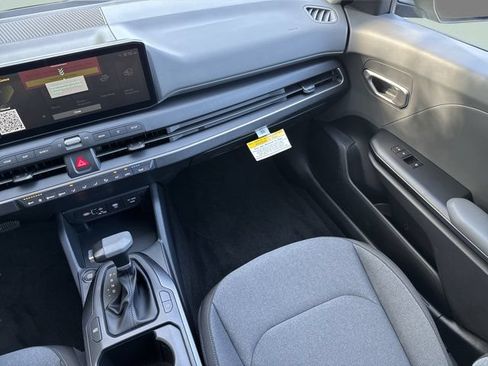 New 2026 Kia K4 FWD image 13