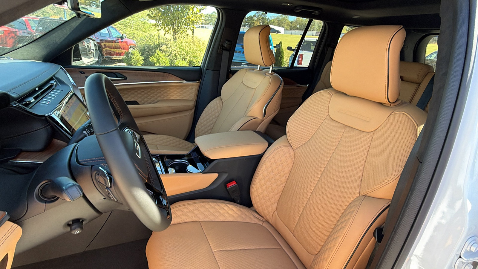 New 2027 Jeep Grand Cherokee Summit AWD/4WD image 18
