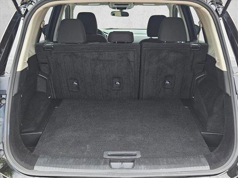 Used 2024 Nissan Rogue S FWD image 6