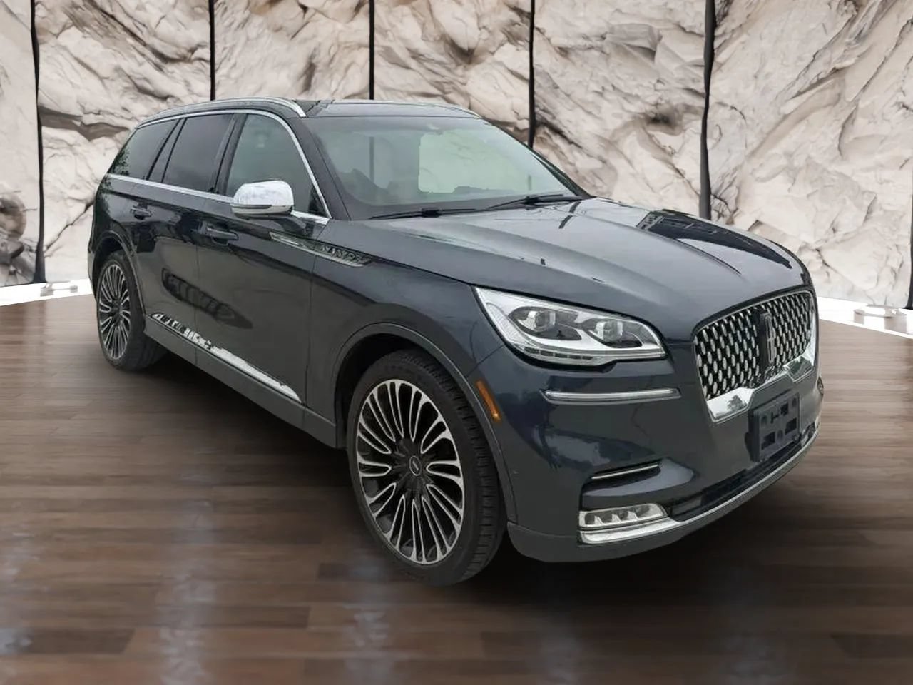 Used 2021 Lincoln Aviator Black Label w/ Dynamic Handling Package AWD/4WD image 1