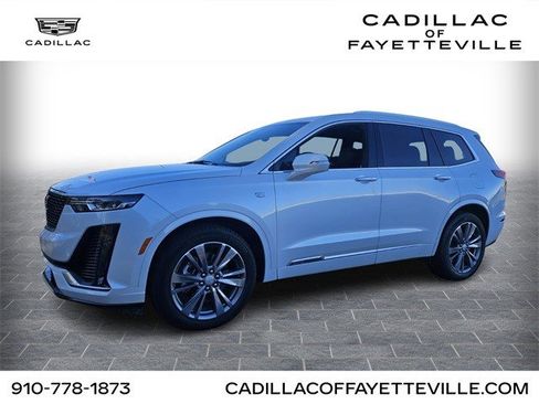 Certified 2025 Cadillac XT6 Premium Luxury image 1