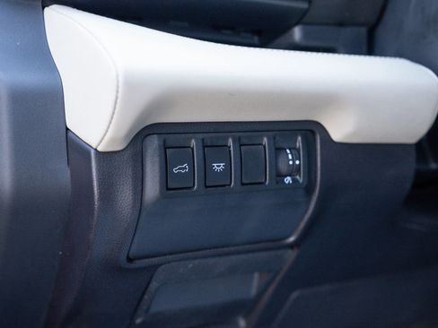 Used 2025 Subaru Ascent Limited w/ Popular Package #2 image 41