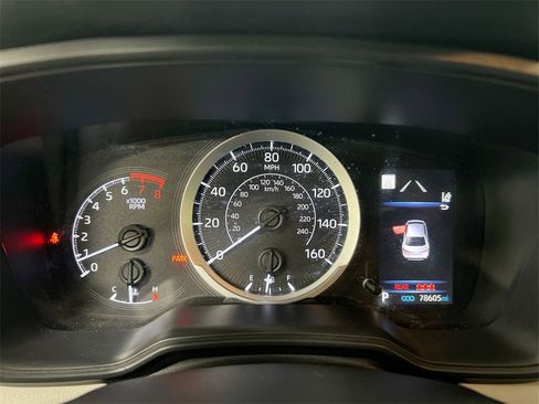 Used 2020 Toyota Corolla LE image 11